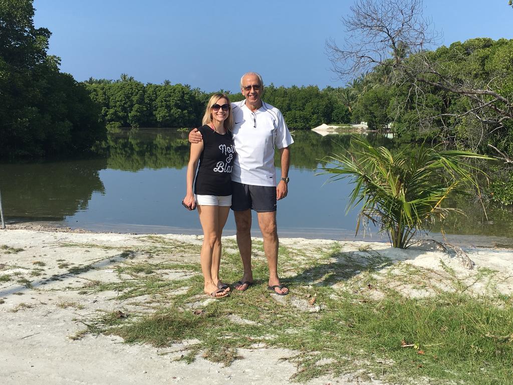 Sunset Holidays Huraa Bagian luar foto