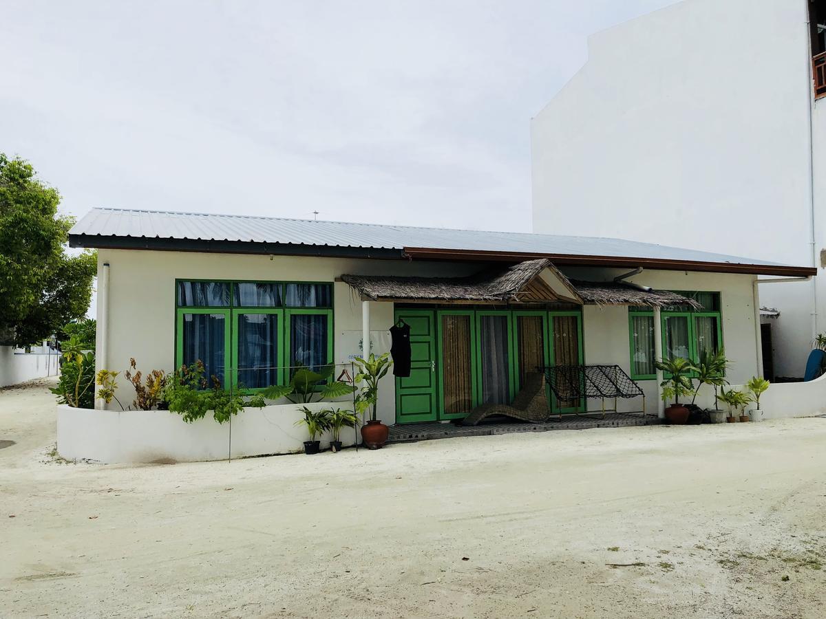 Sunset Holidays Huraa Bagian luar foto