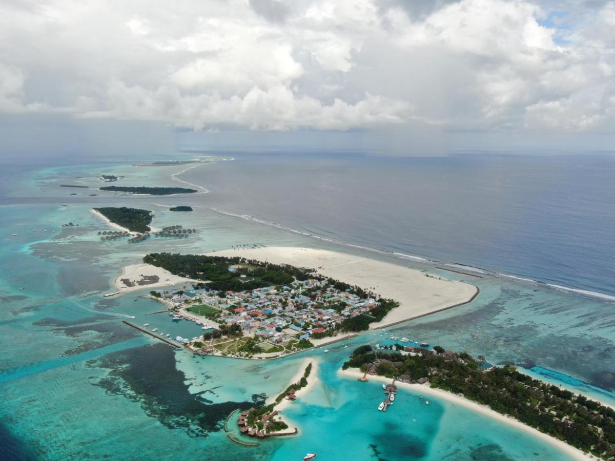 Sunset Holidays Huraa Bagian luar foto